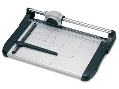 Řezačka kotoučová KW trio 3018