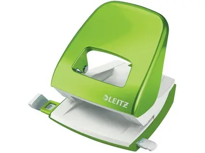 Děrovačka na 30 listů 5008 Leitz Wow zelená