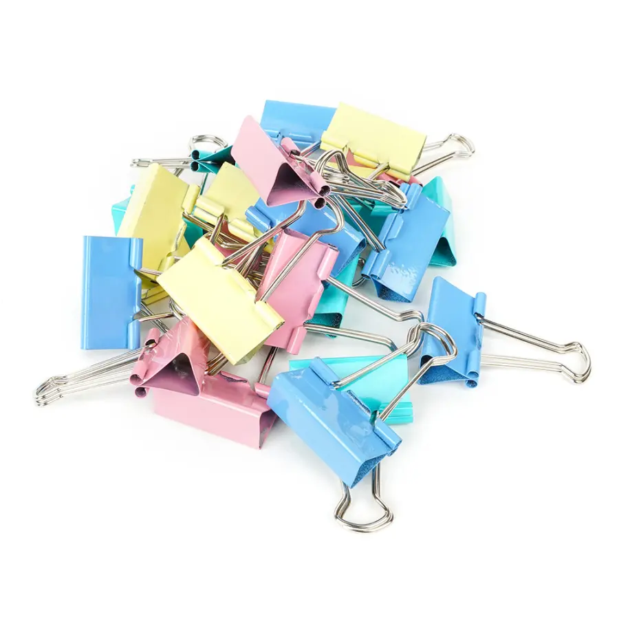 Spony pořadačové 32 mm color 24 ks