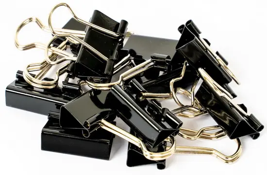 Spony pořadačové 50 mm 12 ks