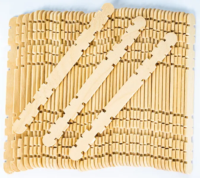 Dřívka dekorační Natural s výřezy