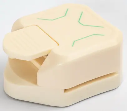 Děrovačka dekorační rohová 3v1 Basic DP