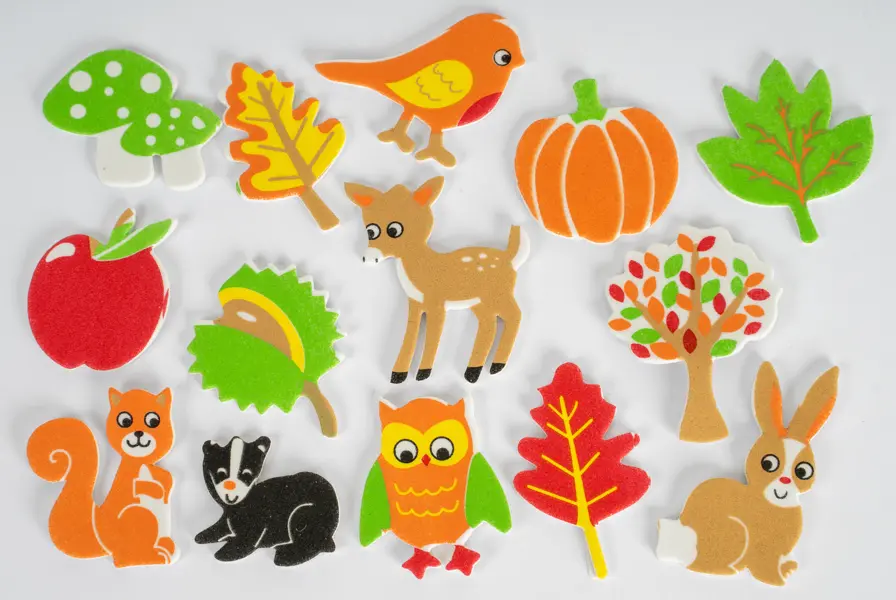 Samolepky pěnové 27 les