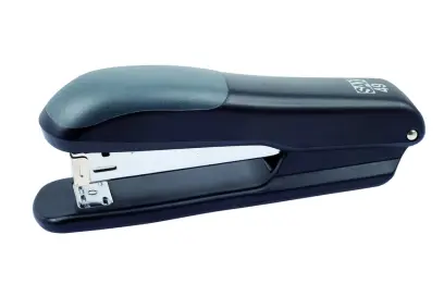 Sešívačka SAX 49 černá