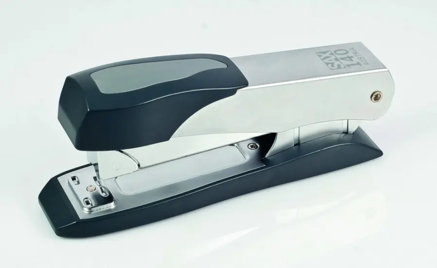 Sešívačka Sax 140