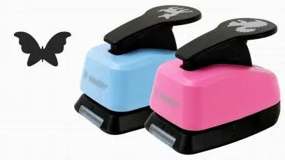 Děrovačka dekorační 25mm motýl 373